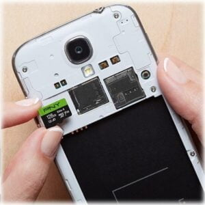 PNY Elite-X microSDXC A1 / Video Class V30 / UHS-I U3 / Class10 - P-SDU128U3WX-GE