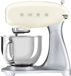 Smeg 50's Style SMF02CREU Køkkenmaskine 4.8liter Fløde