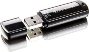 Transcend JetFlash 700 64GB USB 3.0 Sort